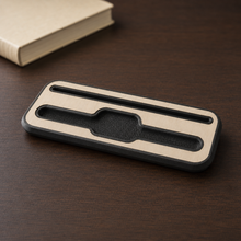 Carica l'immagine nel visualizzatore di Gallery, Pen & Note Dock – Supporto per penna e appunti